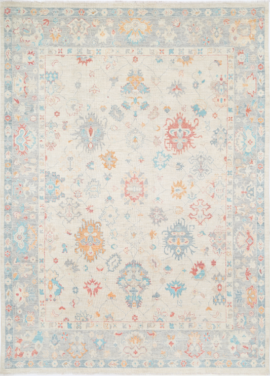 Hand Knotted Oushak Wool Rug - 8' 11" X 12' 4" 8' 11" X 12' 4" (272 X 376) / Grey / Wool