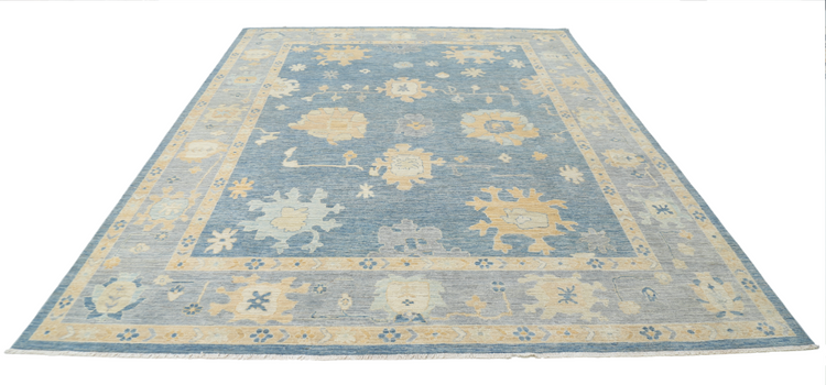 Hand Knotted Oushak Wool Rug - 8' 11" X 11' 9" 8' 11" X 11' 9" (272 X 358) / Blue / Wool