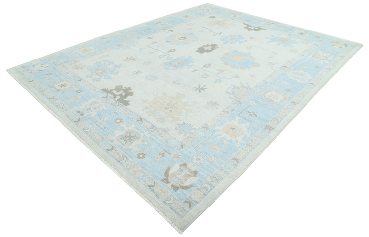 Hand Knotted Oushak Wool Rug - 9' 4" X 12' 2" 9' 4" X 12' 2" (284 X 371) / Ivory / Wool