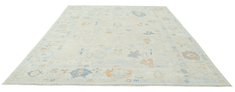 Hand Knotted Oushak Wool Rug - 8' 11" X 11' 9" 8' 11" X 11' 9" (272 X 358) / Taupe / Wool