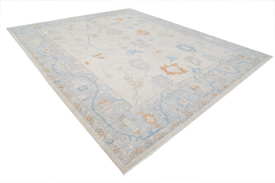 Hand Knotted Oushak Wool Rug - 12' 1" X 14' 6" 12' 1" X 14' 6" (368 X 442) / Ivory / Wool