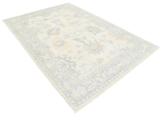 Hand Knotted Oushak Wool Rug - 6' 2" X 8' 9" 6' 2" X 8' 9" (188 X 267) / Ivory / Wool