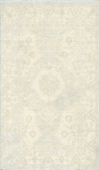 Hand Knotted Serenity Wool Rug - 2' 11" X 4' 10" 2' 11" X 4' 10" (89 X 147) / Ivory / Wool