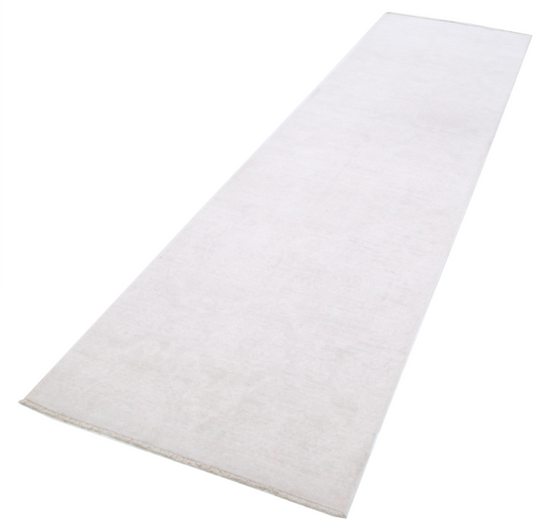 Hand Knotted Serenity Wool Rug - 3' 0" X 11' 0" 3' 0" X 11' 0" (91 X 335) / Grey / Wool