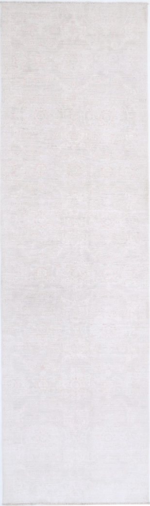 Hand Knotted Serenity Wool Rug - 3' 0" X 11' 0" 3' 0" X 11' 0" (91 X 335) / Grey / Wool