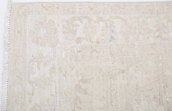 Hand Knotted Serenity Wool Rug - 2' 4" X 6' 7" 2' 4" X 6' 7" (71 X 201) / Taupe / Wool