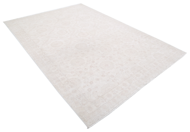 Hand Knotted Serenity Wool Rug - 6' 7" X 9' 4" 6' 7" X 9' 4" (201 X 284) / Ivory / Wool