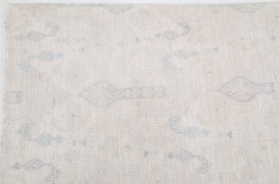 Hand Knotted Serenity Wool Rug - 9' 10" X 14' 2" 9' 10" X 14' 2" (300 X 432) / Ivory / Wool