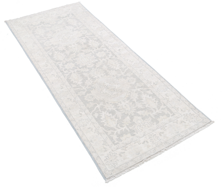 Hand Knotted Serenity Wool Rug - 2' 6" X 5' 11" 2' 6" X 5' 11" (76 X 180) / Grey / Wool