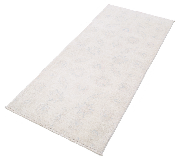 Hand Knotted Serenity Wool Rug - 2' 7" X 5' 7" 2' 7" X 5' 7" (79 X 170) / Ivory / Wool