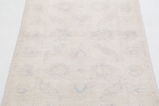 Hand Knotted Serenity Wool Rug - 2' 7" X 5' 7" 2' 7" X 5' 7" (79 X 170) / Ivory / Wool