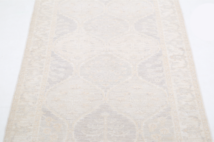 Hand Knotted Serenity Wool Rug - 2' 9" X 6' 4" 2' 9" X 6' 4" (84 X 193) / Grey / Wool