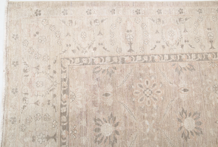 Hand Knotted Serenity Wool Rug - 8' 0" X 9' 8" 8' 0" X 9' 8" (244 X 295) / Ivory / Wool