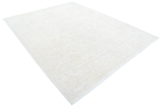 Hand Knotted Serenity Wool Rug - 7' 10" X 9' 11" 7' 10" X 9' 11" (239 X 302) / Ivory / Wool