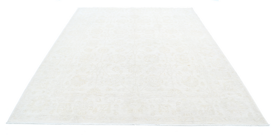 Hand Knotted Serenity Wool Rug - 7' 10" X 9' 11" 7' 10" X 9' 11" (239 X 302) / Ivory / Wool