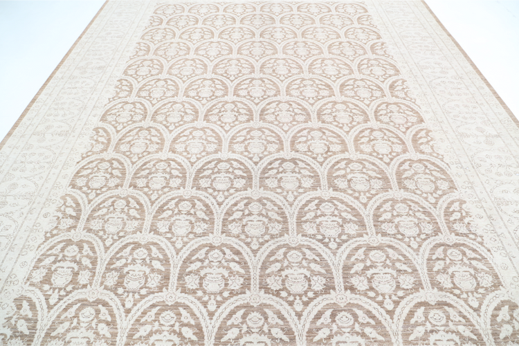 Hand Knotted Serenity Wool Rug - 10' 1" X 13' 4" 10' 1" X 13' 4" (307 X 406) / Brown / Wool