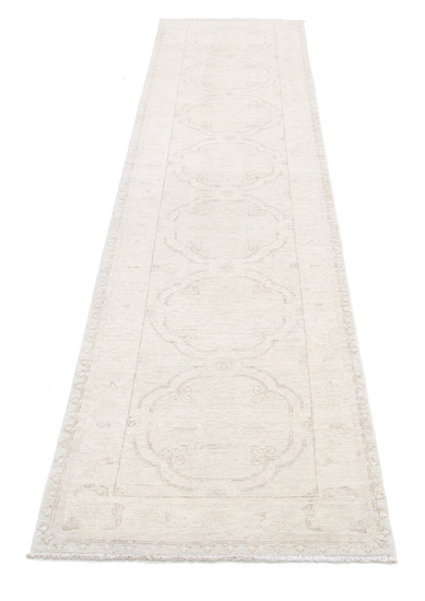 Hand Knotted Serenity Wool Rug - 2' 4" X 10' 2" 2' 4" X 10' 2" (71 X 310) / Ivory / Wool