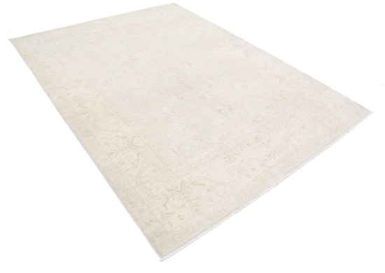 Hand Knotted Serenity Wool Rug - 6' 4" X 8' 6" 6' 4" X 8' 6" (193 X 259) / Ivory / Wool