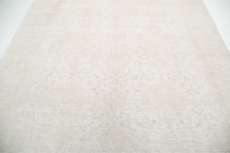 Hand Knotted Serenity Wool Rug - 8' 2" X 10' 1" 8' 2" X 10' 1" (249 X 307) / Ivory / Wool