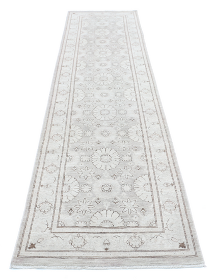 Hand Knotted Serenity Wool Rug - 2' 8" X 11' 2" 2' 8" X 11' 2" (81 X 340) / Grey / Wool