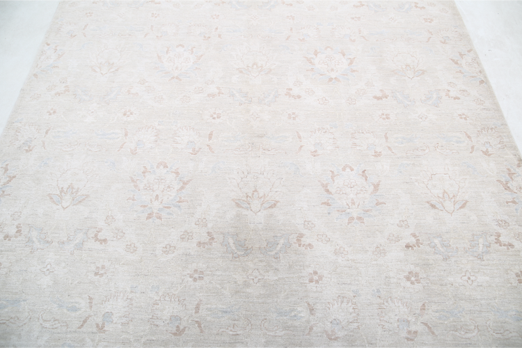 Hand Knotted Artemix Wool Rug - 6' 2" X 8' 0" 6' 2" X 8' 0" (188 X 244) / Ivory / Wool