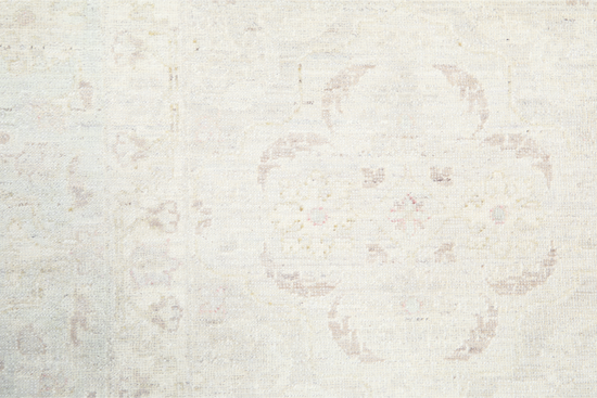 Hand Knotted Serenity Wool Rug - 6' 2" X 8' 3" 6' 2" X 8' 3" (188 X 251) / Ivory / Wool