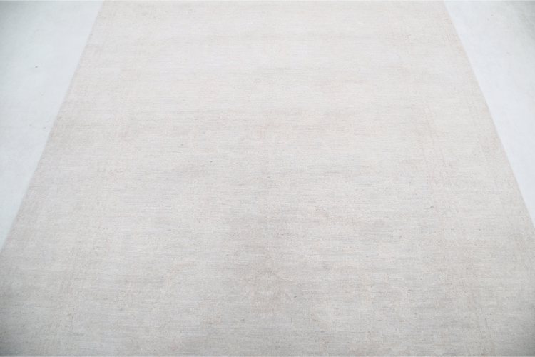 Hand Knotted Serenity Wool Rug - 5' 7" X 8' 9" 5' 7" X 8' 9" (170 X 267) / Ivory / Wool