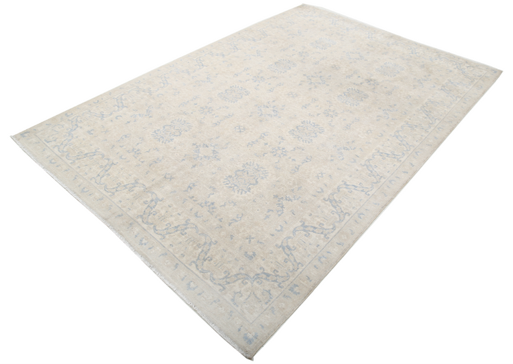 Hand Knotted Serenity Wool Rug - 5' 8" X 8' 9" 5' 8" X 8' 9" (173 X 267) / Ivory / Wool