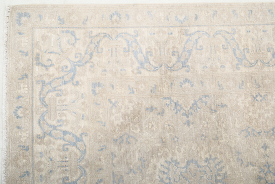 Hand Knotted Serenity Wool Rug - 5' 8" X 8' 9" 5' 8" X 8' 9" (173 X 267) / Ivory / Wool