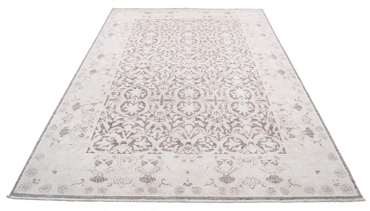 Hand Knotted Serenity Wool Rug - 6' 1" X 8' 7" 6' 1" X 8' 7" (185 X 262) / Brown / Wool