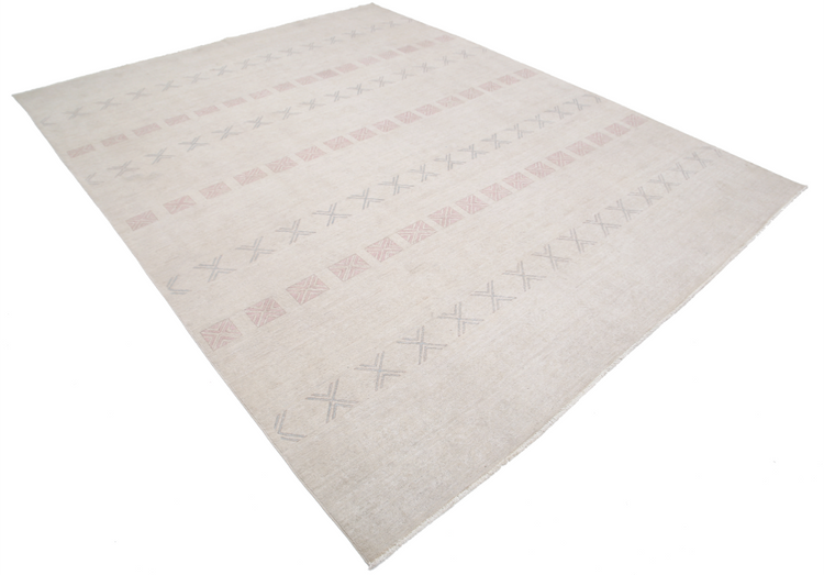 Hand Knotted Serenity Wool Rug - 7' 11" X 10' 1" 7' 11" X 10' 1" (241 X 307) / Ivory / Wool