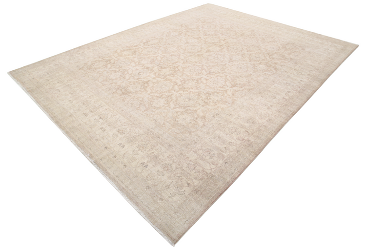 Hand Knotted Serenity Wool Rug - 8' 8" X 11' 7" 8' 8" X 11' 7" (264 X 353) / Brown / Wool