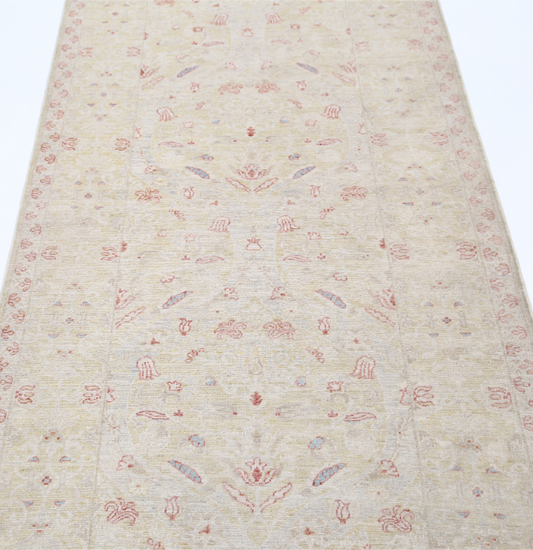 Hand Knotted Serenity Wool Rug - 3' 5" X 10' 6" 3' 5" X 10' 6" (104 X 320) / Ivory / Wool