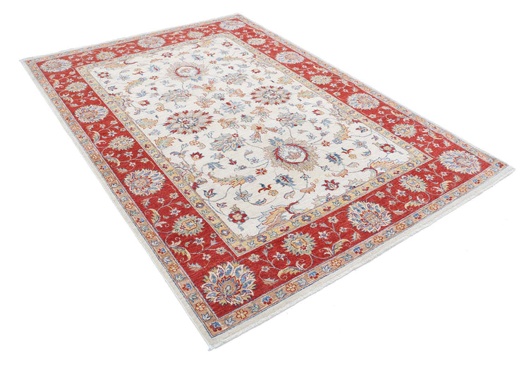 Traditional Hand Knotted Ziegler Farhan Wool Rug of Size 5'6'' X 7'9'' in Ivory and Red Colors - Made in Afghanistan