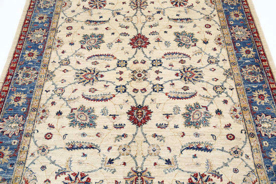 Traditional Hand Knotted Ziegler Farhan Wool Rug of Size 5'6'' X 7'6'' in Ivory and Blue Colors - Made in Afghanistan