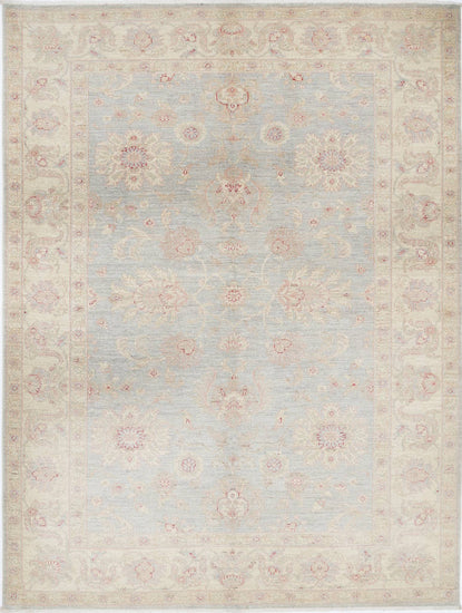 Traditional Hand Knotted Ziegler Farhan Wool Rug of Size 5'8'' X 7'4'' in Grey and Ivory Colors - Made in Afghanistan