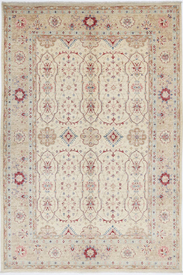 Traditional Hand Knotted Ziegler Farhan Wool Rug of Size 5'6'' X 8'3'' in Ivory and Gold Colors - Made in Afghanistan