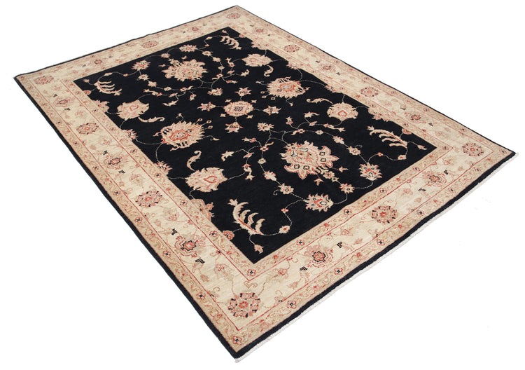 Traditional Hand Knotted Ziegler Farhan Wool Rug of Size 5'2'' X 6'8'' in Black and Ivory Colors - Made in Afghanistan