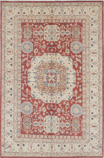 Traditional Hand Knotted Ziegler Farhan Wool Rug of Size 4'7'' X 7'0'' in Red and Ivory Colors - Made in Afghanistan