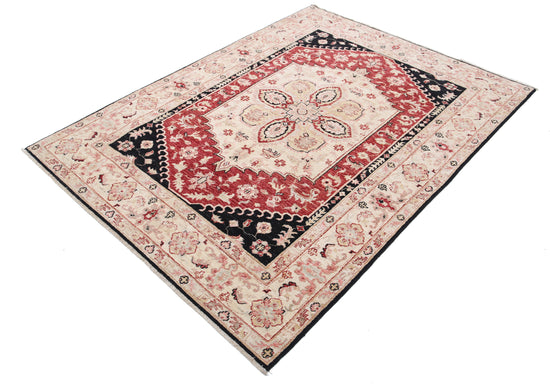 Traditional Hand Knotted Ziegler Farhan Wool Rug of Size 4'10'' X 6'6'' in Black and Ivory Colors - Made in Afghanistan