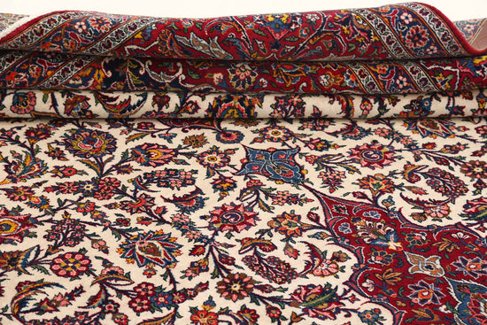 Persian Hand Knotted Kashan Kashan Fine Wool Rug of Size 8'8'' X 15'9'' in Ivory and Red Colors - Made in Iran