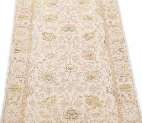 Persian Hand Knotted Kashan Kashan Wool Rug of Size 2'0'' X 4'1'' in Ivory and Gold Colors - Made in Iran