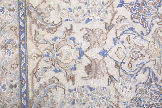 Persian Hand Knotted Nain Nain Wool Rug of Size 7'0'' X 10'9'' in Ivory and Ivory Colors - Made in Iran