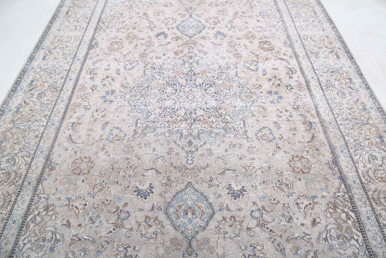 Persian Hand Knotted Nain Nain Wool Rug of Size 7'4'' X 11'11'' in Ivory and Ivory Colors - Made in Iran