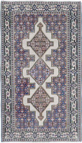 Persian Hand Knotted Shiraz Shiraz Wool Rug of Size 2'10'' X 5'1'' in Ivory and Blue Colors - Made in Iran